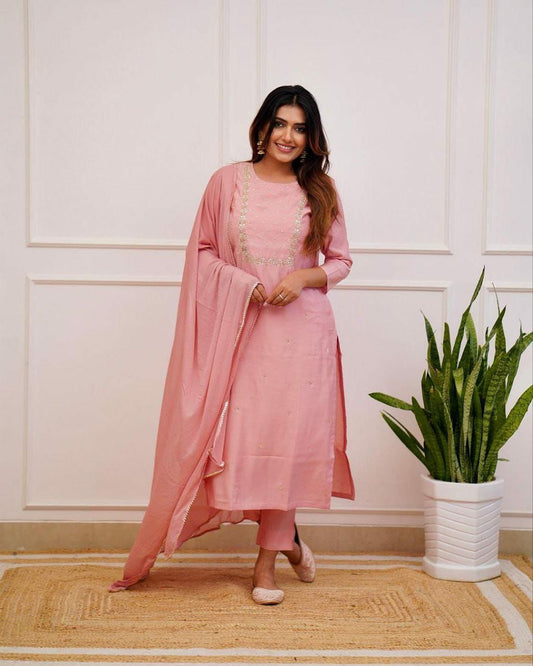 CHINNON WITH LACE BORDER KURTI