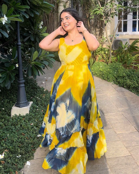 Exquisite tie-dye shaded Grorgett dress
