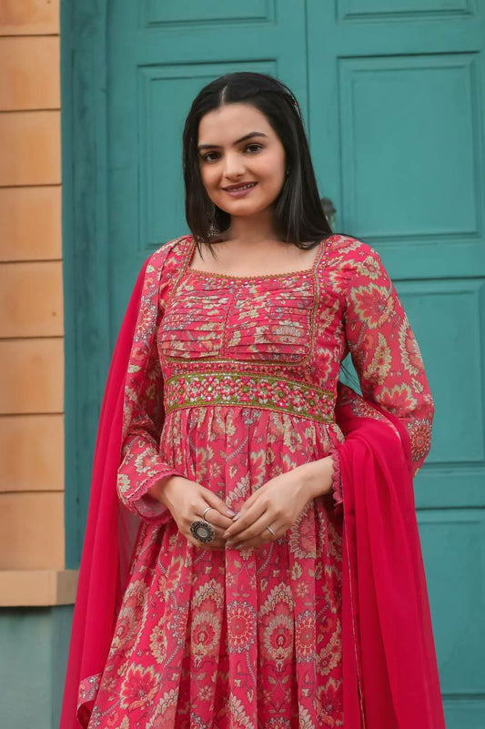 Featuring soothing yet georgette print GOWN