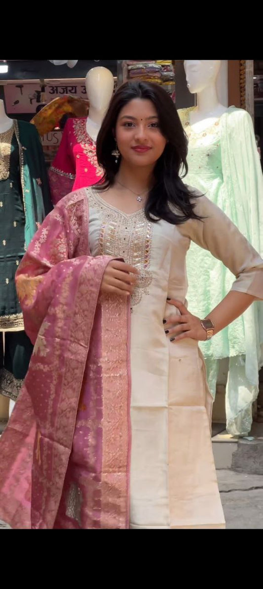 HEVAY CHANDERI SILK WITH LINING