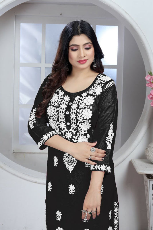 Presenting New Concept of Chikankari Kurti Pent.