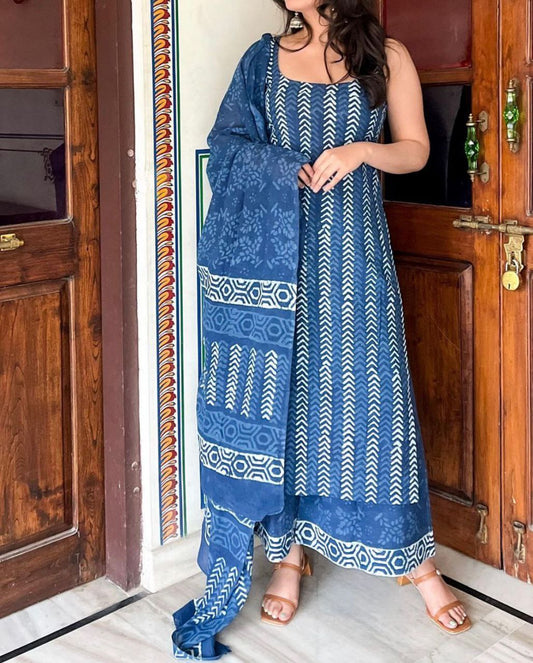 Chic Cotton Printed Ensemble