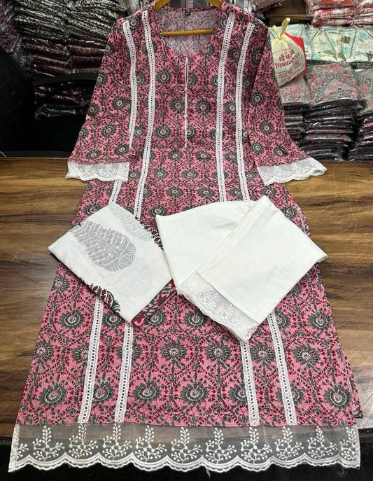 Featuring beautiful Kurti